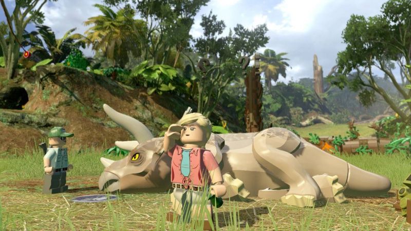 igra-lego-mir-yurskogo-perioda-jurassic-world-russkaya-versiya-ps3-used-bu_2.jpg
